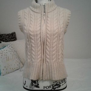 B. MOSS Alpca Wool Blend Vest, Medium, Tan, Button